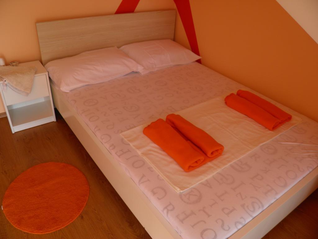 Guesthouse Prenocisca Sirec Ptuj Phòng bức ảnh