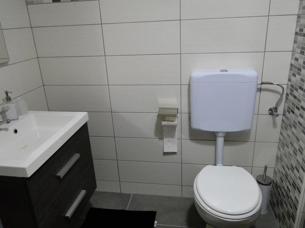 Guesthouse Prenocisca Sirec Ptuj Ngoại thất bức ảnh
